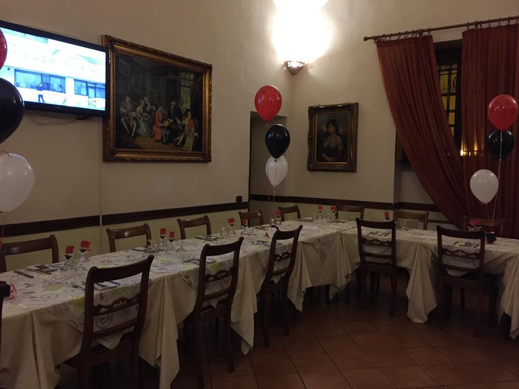 Hotel Ristorante Novecento Казерта Екстер'єр фото