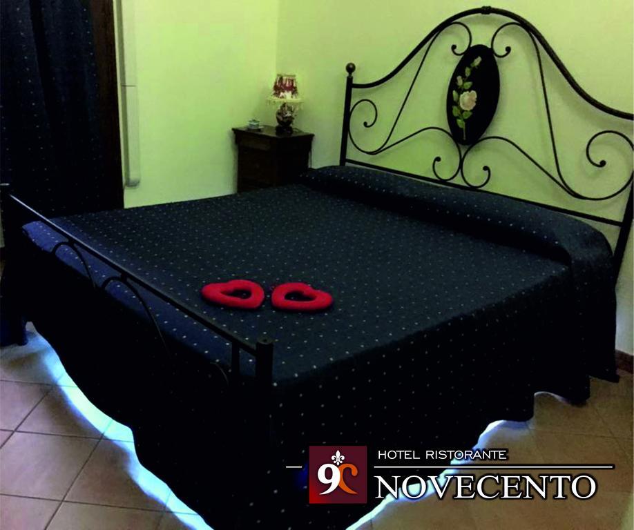 Hotel Ristorante Novecento Казерта Екстер'єр фото